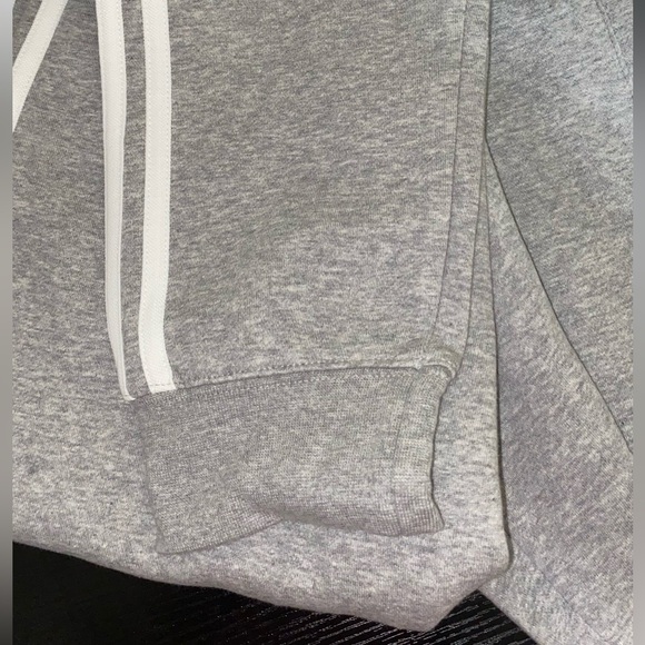 Men Adidas Grey Stripe Sweatpants - Picture 8 of 9